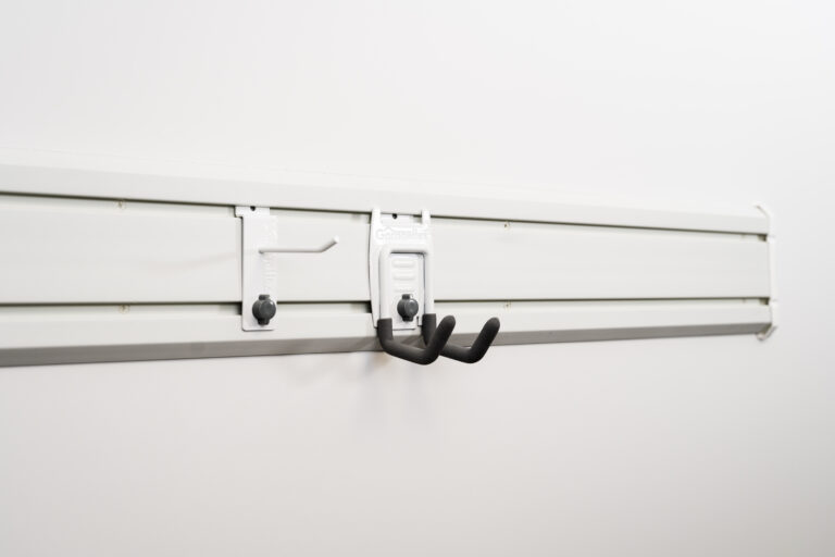 flexitrack wall storage kit in white